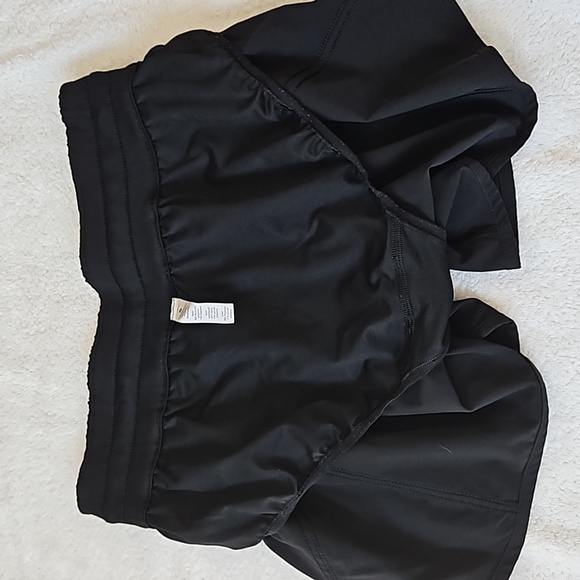 Running shorts - Picture 5 of 6